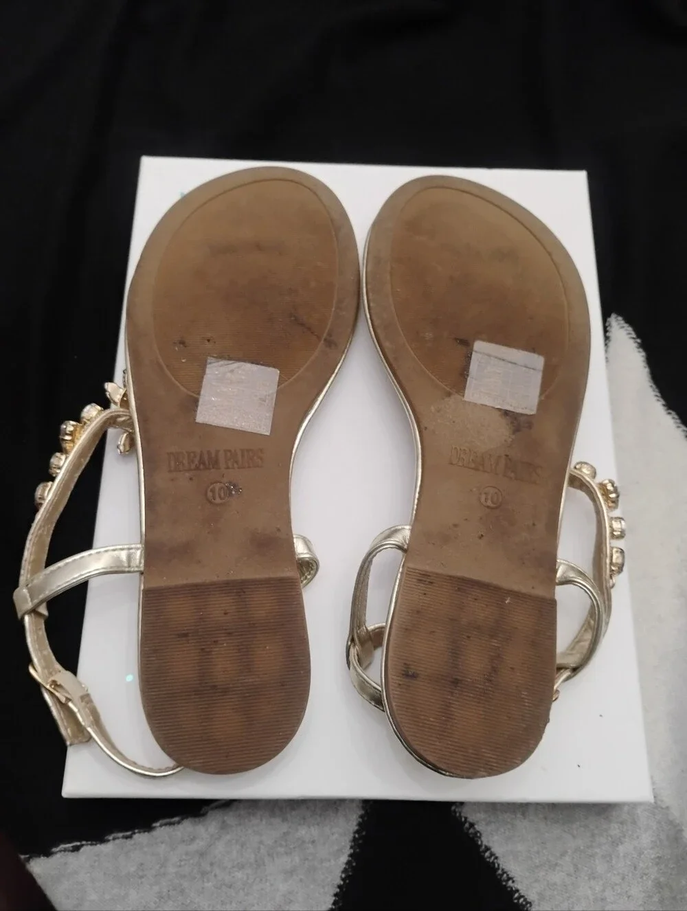 Bejeweled Gold Metallic T Strap Sandals by Dream Pairs Sz 10